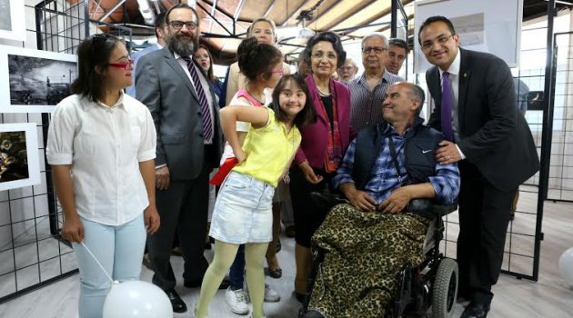 Bornova Belediyesi’nden engelleri kaldıracak bir proje daha
