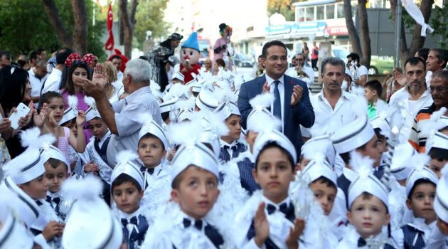Bornova’da 2015 yatırım yılı oldu