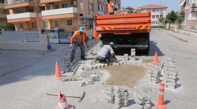 Bornova’da acil sorunlara anında çözüm