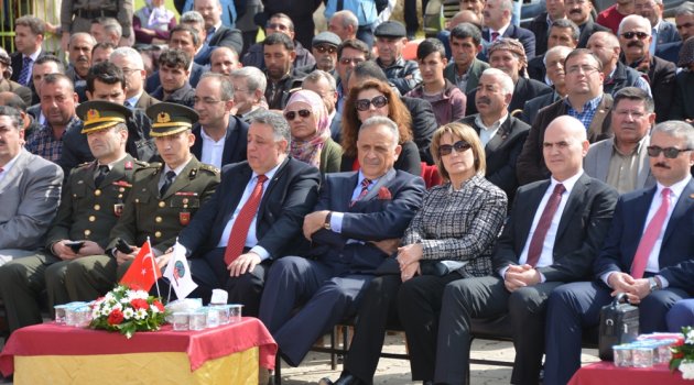 Bozcakaya şehitlik anıtı açıldı
