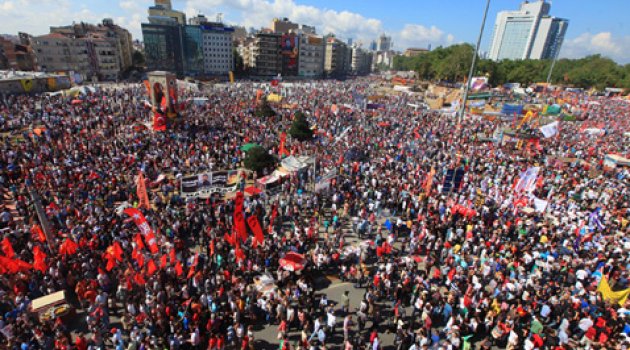 Büyük Milli Uyanış! AK Parti ve CHP'nin gerçek 'Taksim dayanışması'