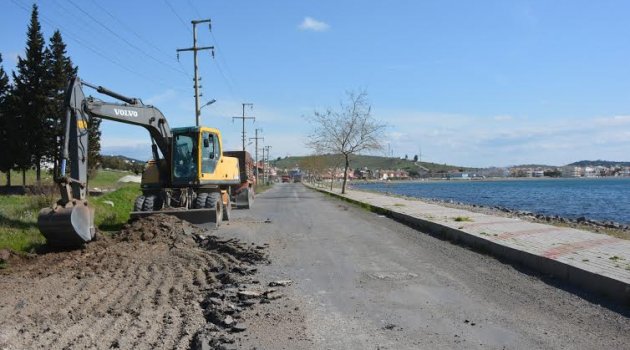 Çandarlı sahil yoluna yeni çehre