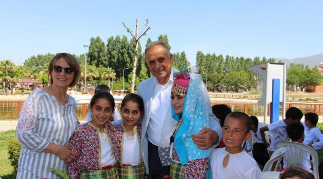 Çapacızade İlköğretim Okulu öğrencileri Kültürpark’ta piknikte