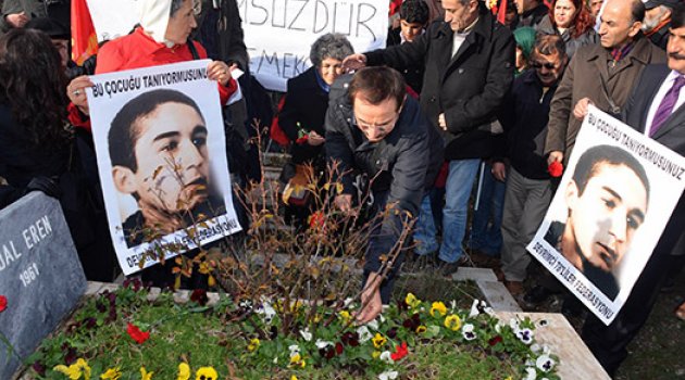 CHP'li belediye Evren'i sildi Erdal Eren yaptı