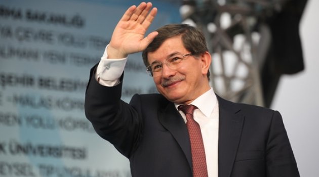 Davutoğlu ayda iki gün İzmir'de!