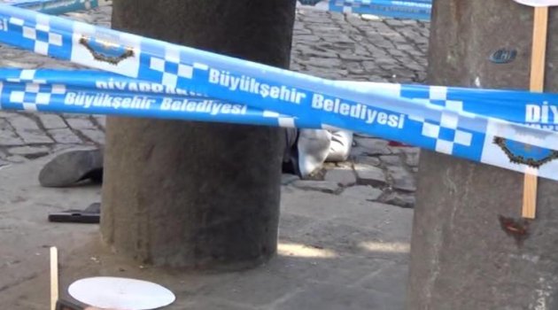 Diyarbakır'da çatışma: Diyarbakır Baro Başkanı Tahir Elçi öldürüldü, bir polis memuru şehit oldu