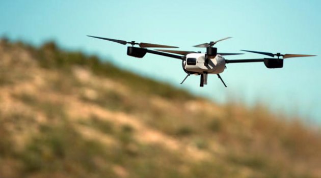 Drone polisi alarma geçirdi