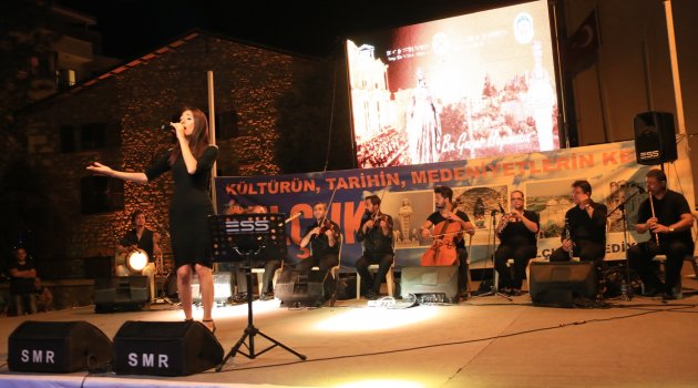 Dünya, Efes’i konuşuyor
