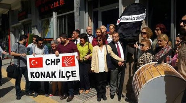 Elinizi yüce dinimizden çekin...