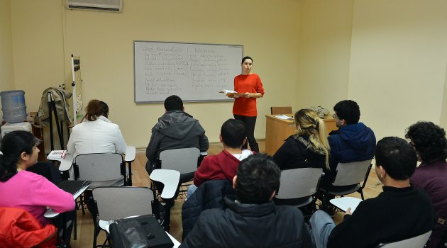 En büyük hayalleri memur olmak
