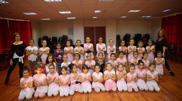 Geleceğin balerinleri Buca’da yetişiyor