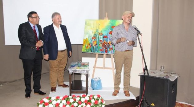 Gelincik ressamından canlı performans