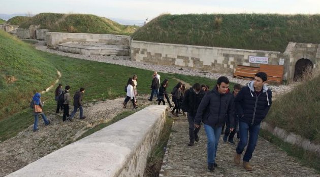 Gençler, Çanakkale ruhunu yaşadı