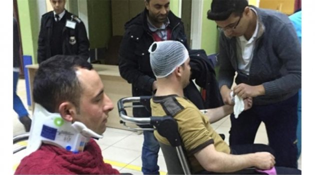 İşçileri taşıyan minibüs devrildi: 12 yaralı