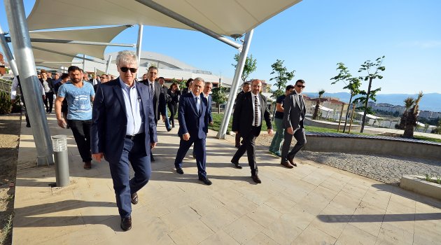 İşte İzmir'in yeni gurur abidesi