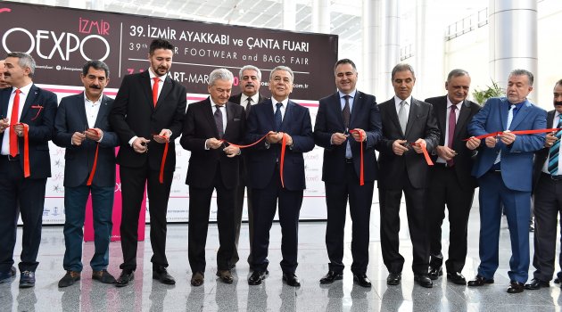 İzmir SHOEXPO açıldı