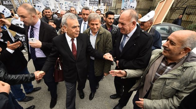 "İzmir'de kumpas böyle çöktü"