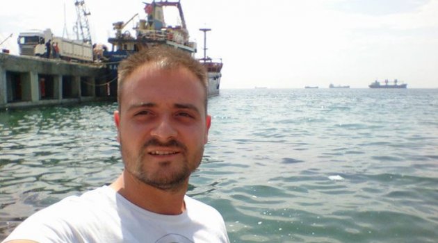 İzmir'de polis memuru tartıştığı kişiyi öldürdü!