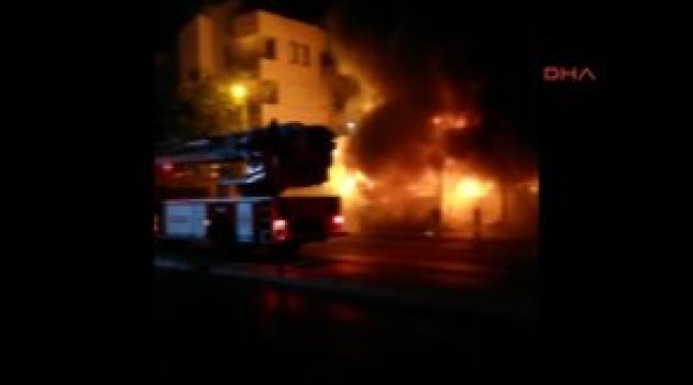 İzmir'de yangın paniği