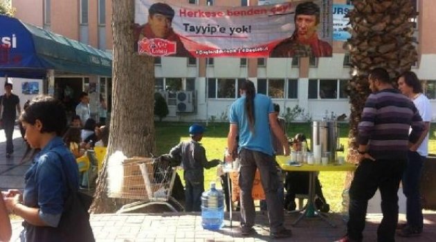 İzmir'deki o pankart hakim karşısında!