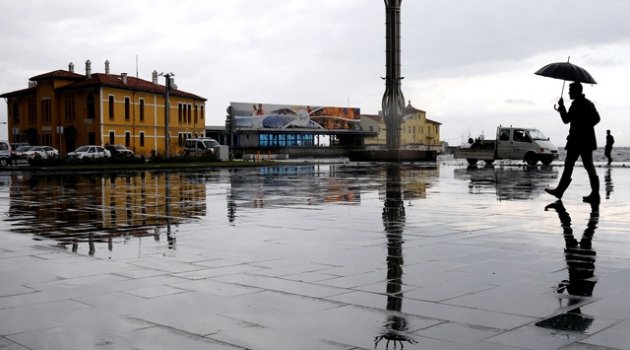 İzmir'e kuvvetli yağış geliyor
