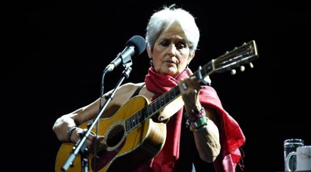 Joan Baez geliyor