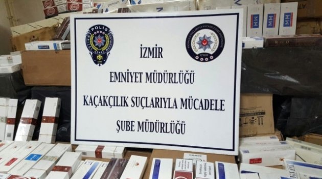 Kaçak sigaralar Bornova'da ele geçti