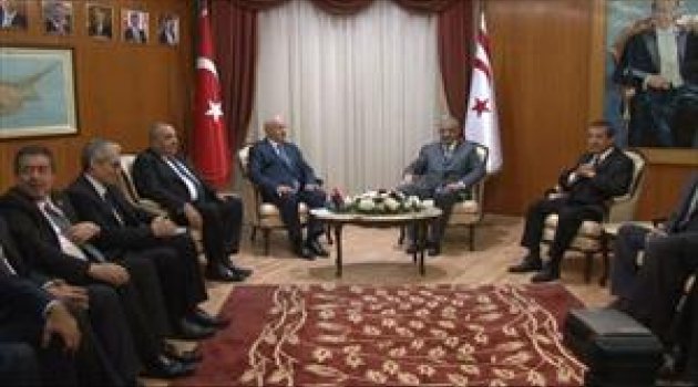 Kahraman mevkidaşı ve Başbakan’la görüştü