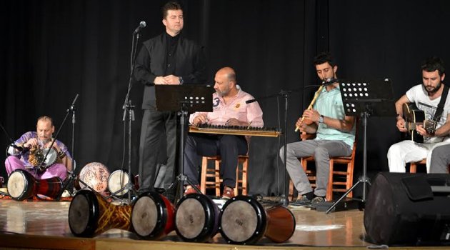 Kalbin ritmi Foça'da attı