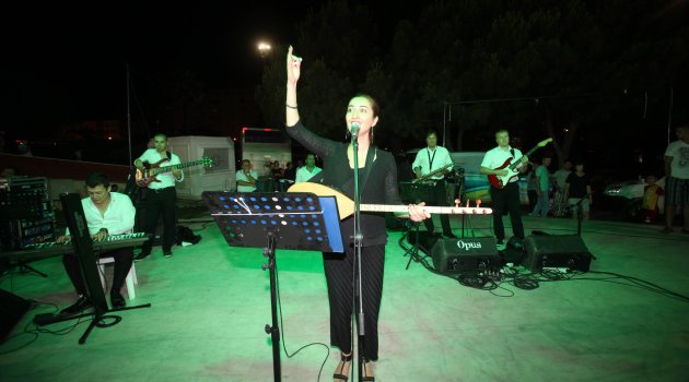 Karabağlar’da gün emeklilerin günü