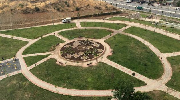 Karabağlar’da nefes alacak yeni alanlar yapılıyor