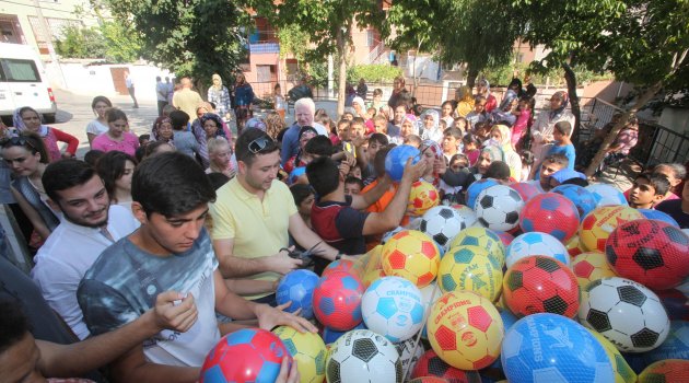 Karabağlar’ın çocukları çok mutlu