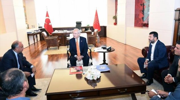 Kılıçdaroğlu, Birleşik Kamu-İş Konfederasyonu Yönetim Kurulunu kabul etti