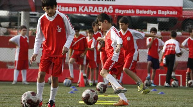 Kış spor okulları sizi bekliyor!