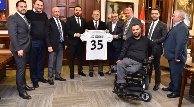Kocaoğlu ile “Siyah-beyaz” buluşma