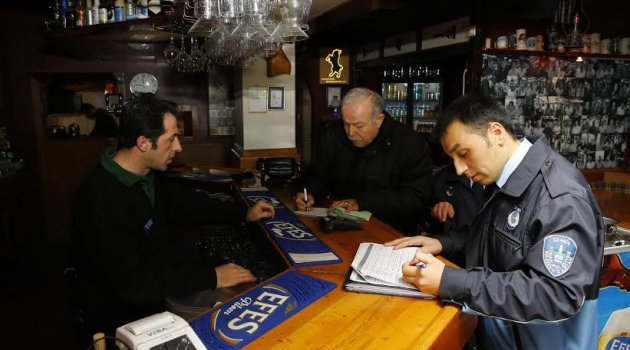Konak’tan bir ilk daha: Esnafa yerinde tahsilat