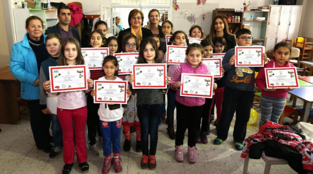 Konaklı dahilerin sertifika sevinci