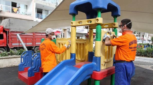 Konak'ta çocuklar mutlu anneler huzurlu