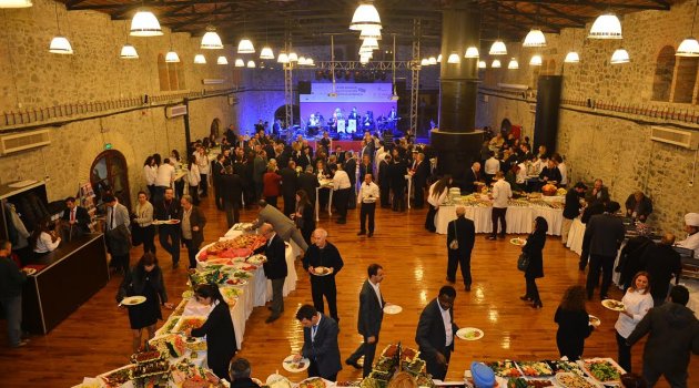 Lezzet ustaları İzmir’de buluştu