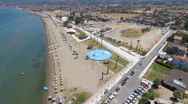 MAVİ BAYRAKLI KUM DENİZİ KEYFİ İÇİN URLA’YA DAVETLİSİNİZ