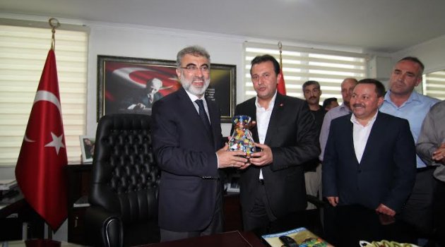 Menderes'e doğalgaz bağlandı