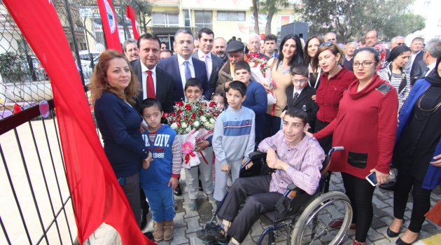 Menderes'te özel çocuklara özel park