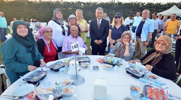 Muhtarlara Başkan müjdesi