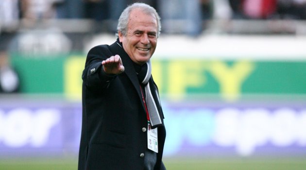 Mustafa Denizli'den Mete Kalkavan tepkisi!