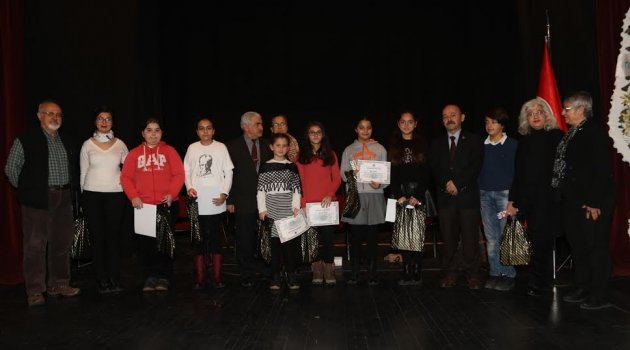 Necati Cumalı Edebiyat Ödülü Sahibini Buldu