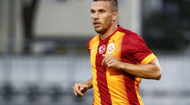 Podolski kızağa çekiliyor!