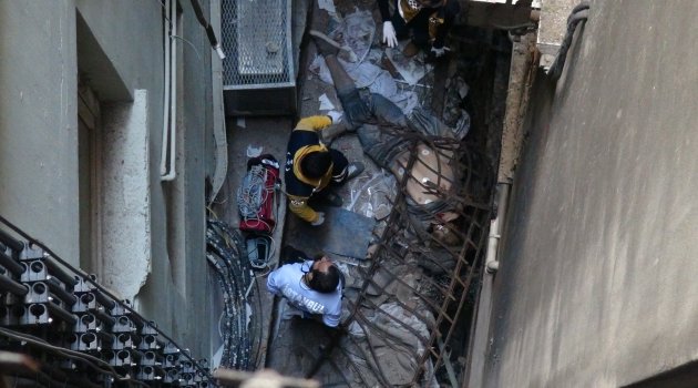 Polonyalı fotoğrafçı Taksim'de apartmandan düşerek öldü