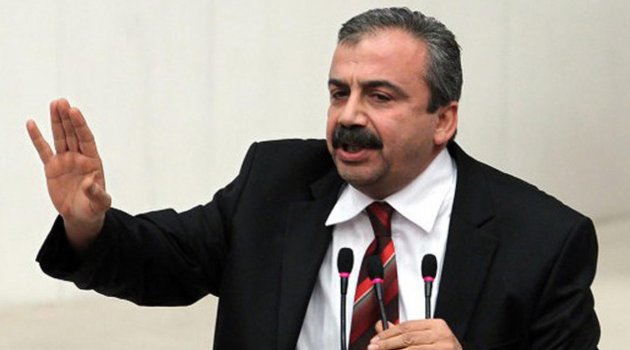 Sırrı Süreyya Önder'den bomba MHP tahmini