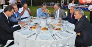 Başkan Aziz Kocaoğlu, meclis üyeleriyle iftarda buluştu 