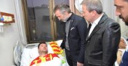 Göztepe'den yaralı taraftarına ziyaret